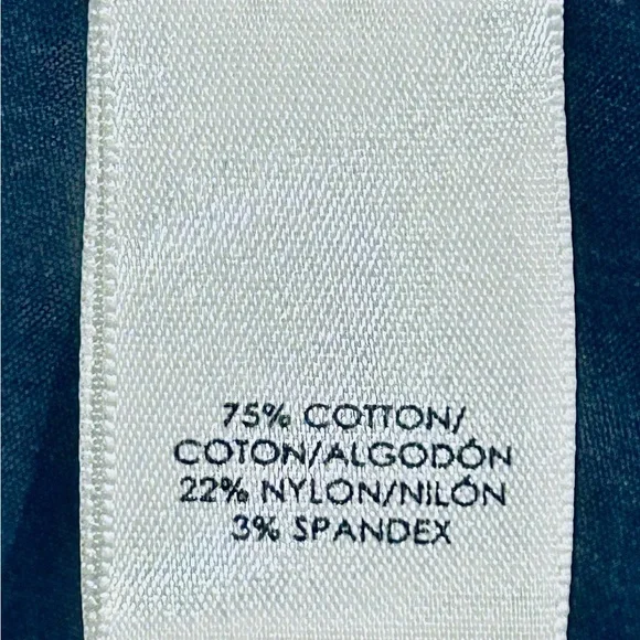 Ann Taylor Navy Sleeveless Button-Down Shirt - Picture 6 of 7